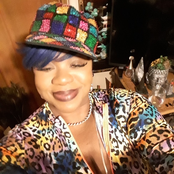 Meet your Posher, Toni - Picture 5 of 10